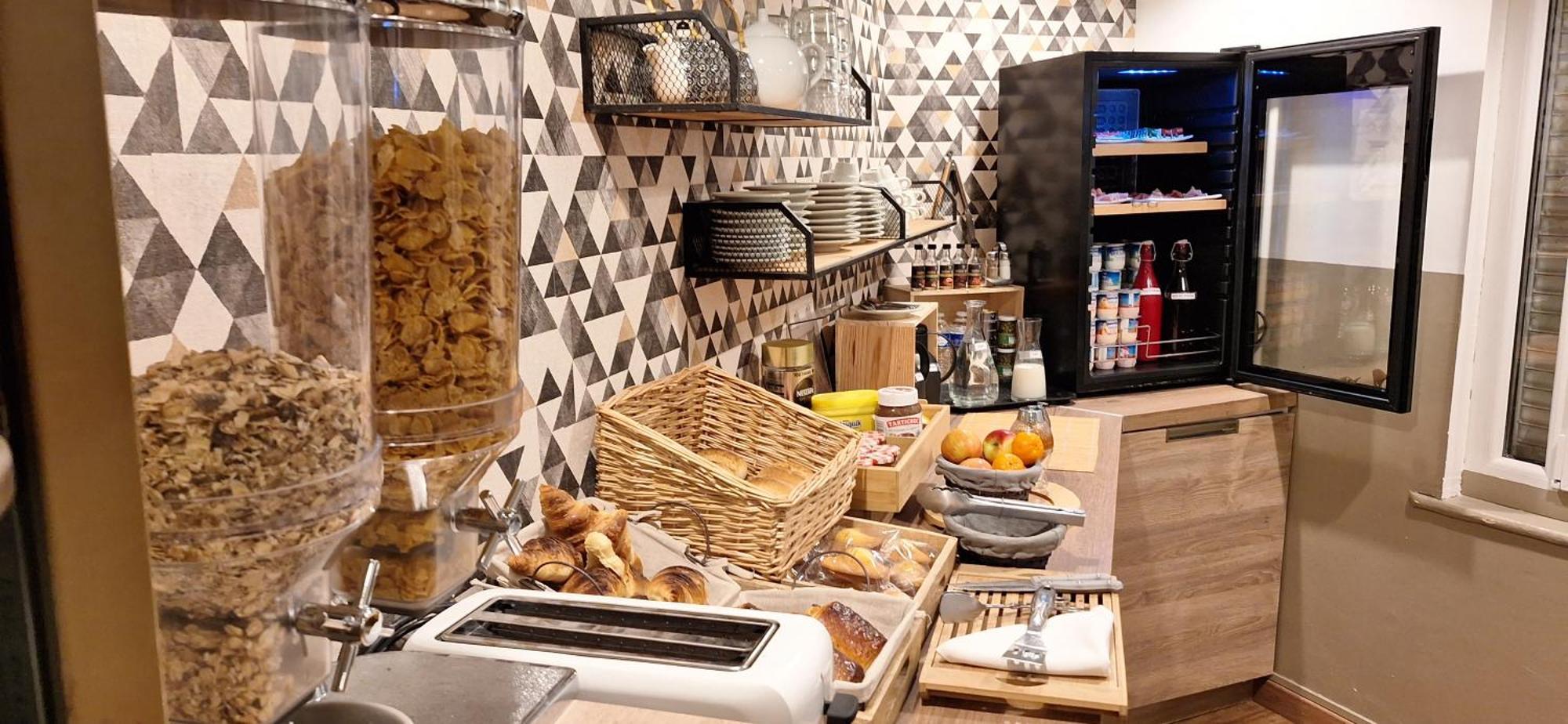 Hotel- Restaurant Le Saint Quentin Luaran gambar